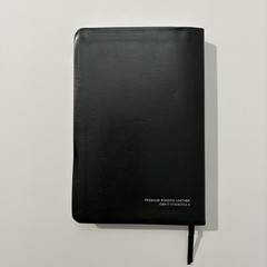 Like New NIV Student Bible Black Bonded Leather