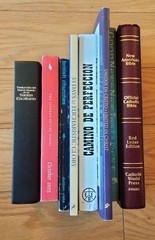 Lot of 8 Religious Texts Good News New Testament Liturgy Hours Spanish/English