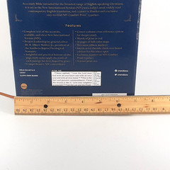 NIV the Grace and Truth Study Bible Easy Read Comfort Print Lay Flat Red Letter