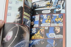 Wonder Woman: the Many Lives of Maxwell Lord by Dc Comics (English) YES