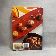 Rachael Ray Cooking Round the Clock 30 Minute Meals Cookbook 237 Pages VG