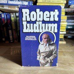 Robert Ludlum Paperback Box Set Bourne Supremacy Chancellor Osterman Parsifal