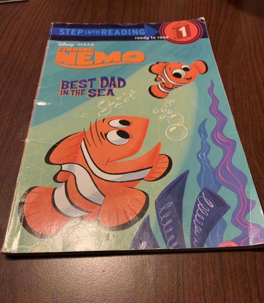 Step into Reading Ser.: Best Dad in the Sea by RH Disney Staff and Amy J. Tyler