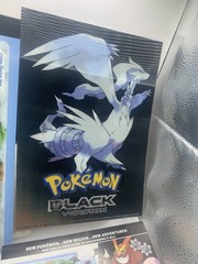 Pokémon Black & White Collectors Ed Hardcover Strategy Guide W lenticular Poster