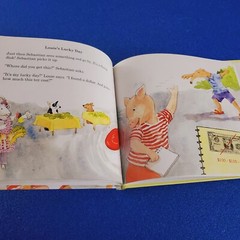 MONEY MATH WITH SEBASTIAN PIG AND FRIENDS AT THE FARMER’S MARKET HARDCOVER