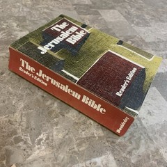 The Jerusalem Bible Reader’s Edition Paperback Book 1968 Doubleday 1960s Vintage