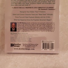 Destiny Image Prophets, Pitfalls and Principles – Bill Hamon (PB, 1991)