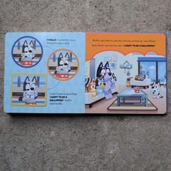 4 x BLUEY BOARD PICTURE BOOKS THE BEACH THE POOL CHARADES BOB BILBY