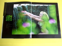 Erotic photo album I am a woman I am a blade of grass I am dew 2005 V. Pilipyuk