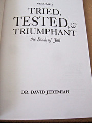 DR. DAVID JEREMIAH STUDY GUIDES TRIED, TESTED & TRIUMPHANT 2010 VOL 1-2 +CD