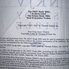 NKJV Study Bible, Premium Bonded Leather, Black, Comfort Print: The Complete Re,