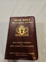 Holy Bible TBN Parallel Edition King James Version Living Translation KJV NLT