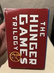 The Hunger Games Trilogy: The Hunger Games / Catching Fire / Mockingjay, Collins