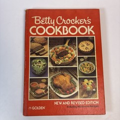 Vintage 1983 Betty Crocker’s Cookbook 5 Ring Binder Recipe Book 10th Printing