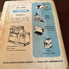 13 Vintage 1930 ‘s And 1960’s Paperback Pamphlets / Cookbooks