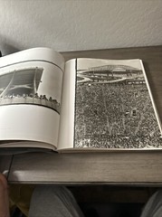 Photographs by Annie Leibovitz 1970-1990 Hardcover 1991 1st Edition Dust Jacket