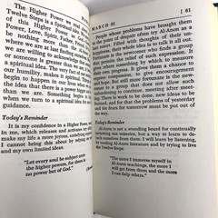 One Day at a Time in Al-Anon Pocket Size 1979 Thirteenth Printing Vintage Book