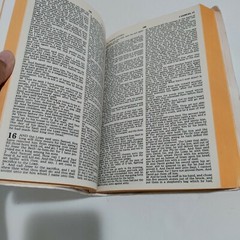 Holy Bible Dictionary Concordance Red Letter Edition King James KJV Nelson 1977