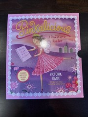 Pinkalicious Gift Set (6 Hardcover Books, Poster, Jigsaw Puzzle, 3 Paperbacks)