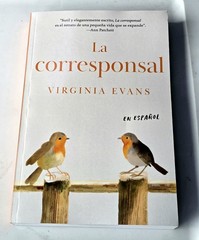 La Corresponsal by Virginia Evans 2025, Trade Paperback Spanish First Edition