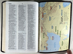 KJV Ultraslim Bible Burgundy Bonded Leather Belgium Print 2015BGM Clean VG+
