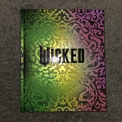 WICKED: The Official Visual Companion – New