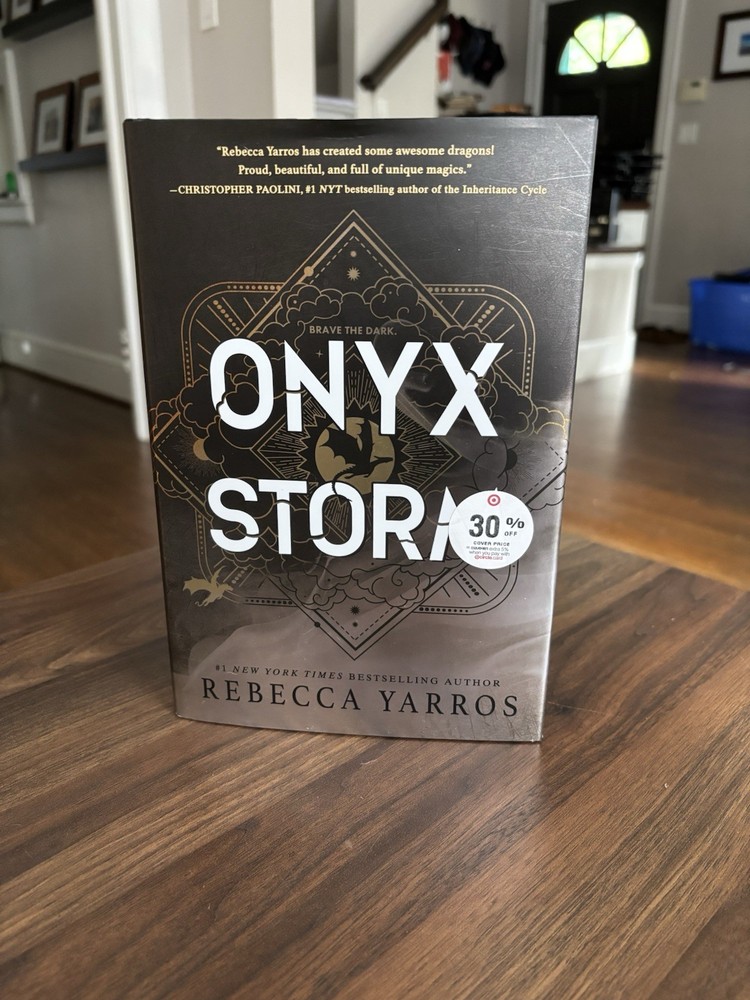 Onyx Storm (Target Deluxe Limited Edition) by Rebecca Yarros (2025, Hardcover)