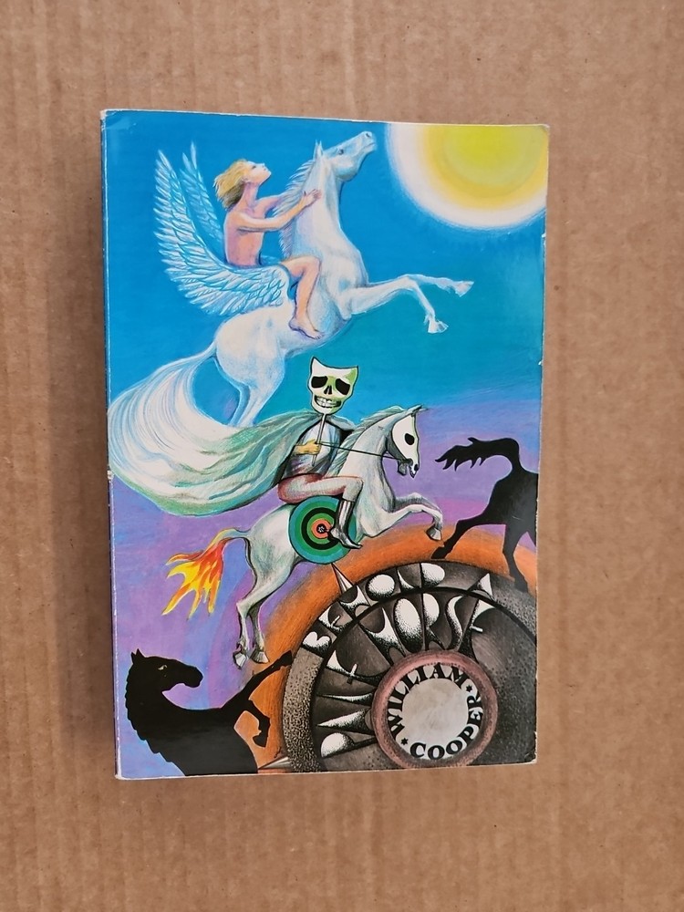 Behold a Pale Horse William Cooper 1991 500 Unrevised Protocols of Z CFR Foldout