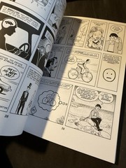 NEW- Understanding Comics: The Invisible Art by Scott McCloud (Paperback, 1994)