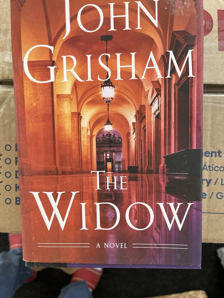 The Widow A Novel – VERY GOOD