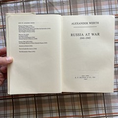 Russia at War 1941-45 by Alexander Werth (1964 Dutton HCDJ 100 pages, Illustrat)