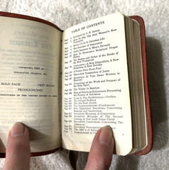 Leather or bonded leather pocket Bible 1971 9th Soul Winner’s NEW TESTAMENT