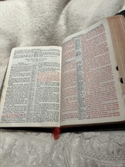 1963 Holy Bible KJV Self-Pronouncing Edition, Red Letter National Bible Press LN