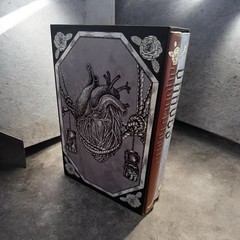 Fae Crate Exclusive Katelyn Taylor Graves + Jagged Hearts Special Edition Set