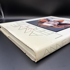 Annie Leibovitz: Photographs (1983) First Edition Signed w/ Red Handprint
