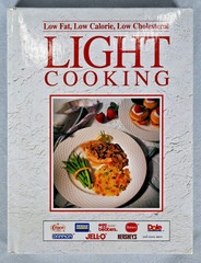 Light Cooking Low Fat, Low Calorie, Low Cholesterol (1994, Hardcover) 608 pages