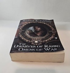 The Dwarves of Rahm: Omens of War – Paperback – Michael Falciani – Harry Frost
