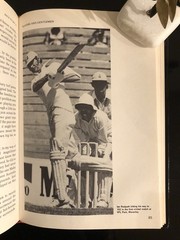Signed Copy (from 3 players) Max Walker Back To Bay 13 G.Spark Ed. 1980 First Ed