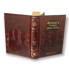 New GRIMM’S COMPLETE FAIRY TALES Deluxe Leather Bound Classics by Margaret Hunt