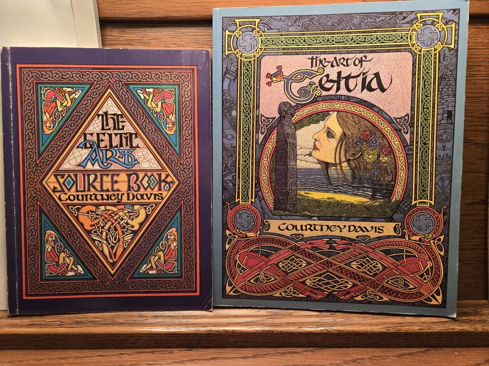 Courtney Davis The Celtic Art Source Book & Art of Celtia Blandford Press