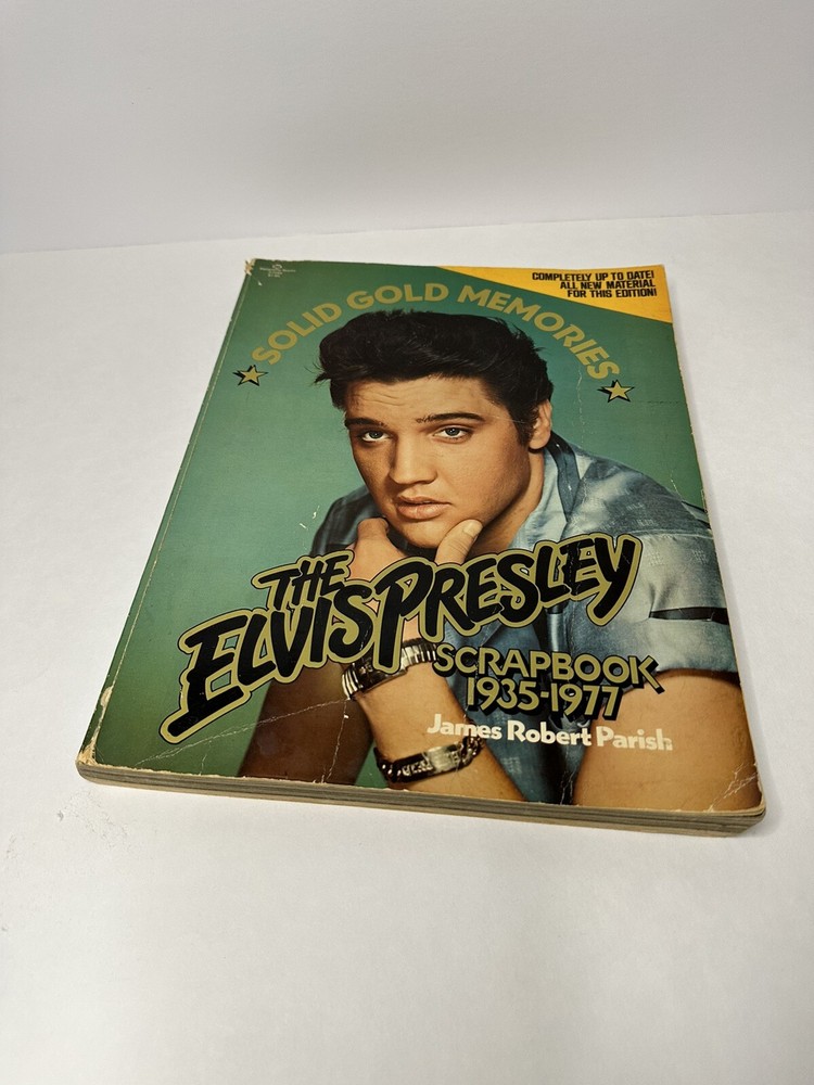 The Elvis Presley Scrapbook: 1935-1977 RARE 218 Pages – Solid Gold Memories Book