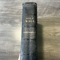 VTG Bound Holy Bible Black French MOROCCO LEATHER Concordance Cambridge Univer