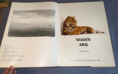 NOAH’S ARK English Edition by Rien Poortvliet Good Oversized HC/DJ USED