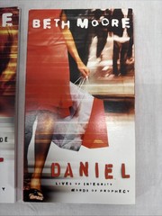 Daniel Lives of Integrity Words of Prophecy Beth Moore 6 DVDs And Leader Guide