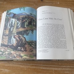 The Desire Of Ages By Ellen G. White 1964 Hardcover Illustrated Book 800 Pages