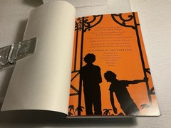 Fun Home A Family Tragicomic Graphic Novel By Alison Bechdel Paperback Like New