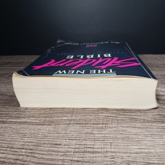 The New Student Bible International Version Expanded Updated Zondervan Paperback