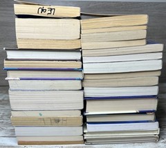 Lot of 28 Grade 3-6 Chapter Books Novels 14lbs / 39 Clues, ECHO , School of Fear