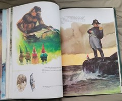 Secrets of the Gnomes by Rien Poortvliet and Wil Huygen (1982, Hardcover)