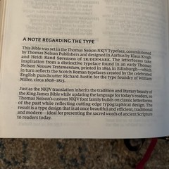 NKJV, Deluxe Ref. Bible, Personal Size Giant Print, (11.5 Font) Imitation Leath.